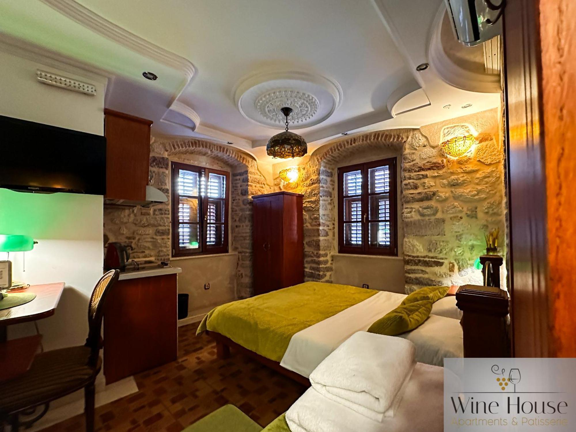 Apartments Wine House Old Town Kotor Extérieur photo